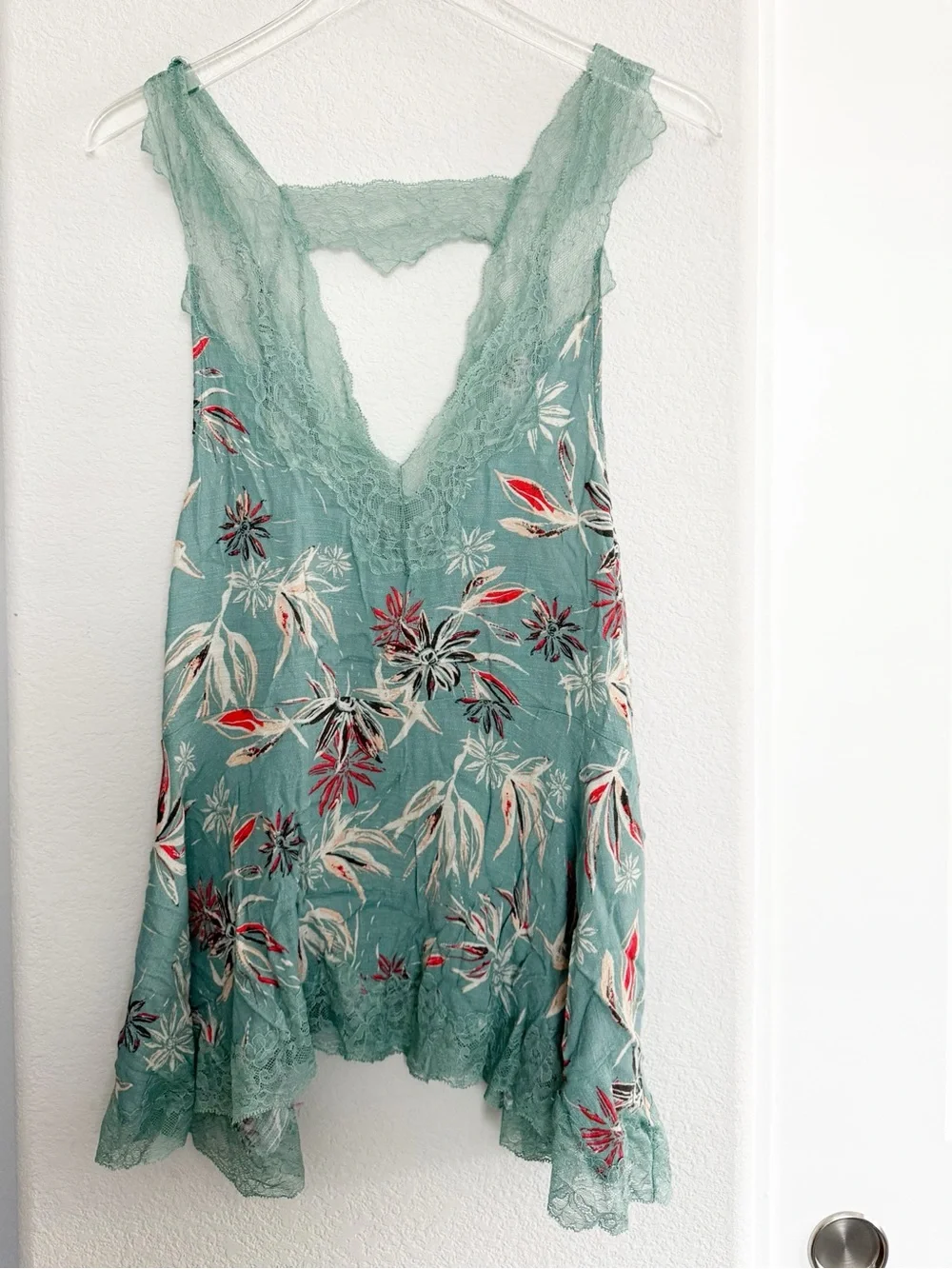 Free People Bellflower Lace Tank Top light Green Floral Trapeze Tunic